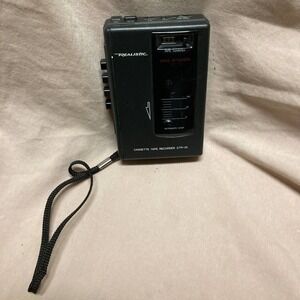 REALISTIC Cassette Tape Player Recorder CTR-22 Mic Built-in Speaker Tested